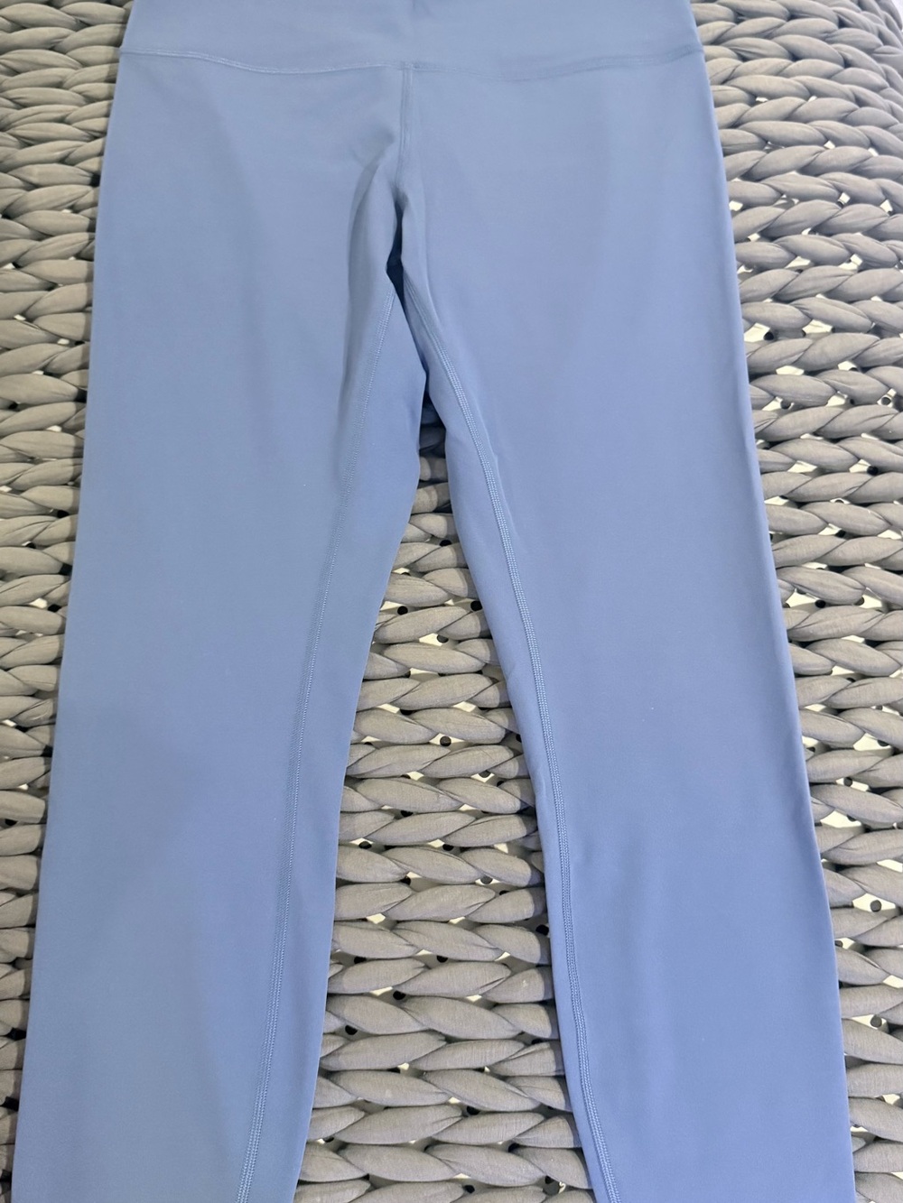 Lululemon Wunder Train. Size 10.